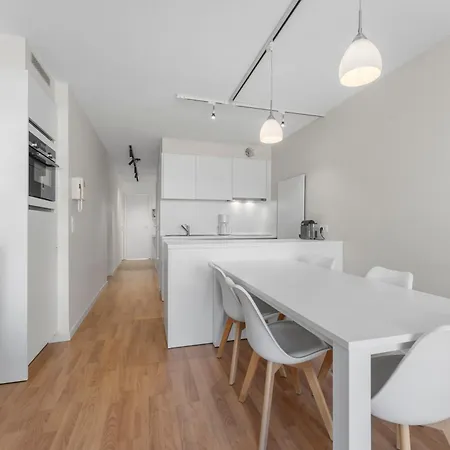 Gezellig Verblijven In De Charmante * דה פאן